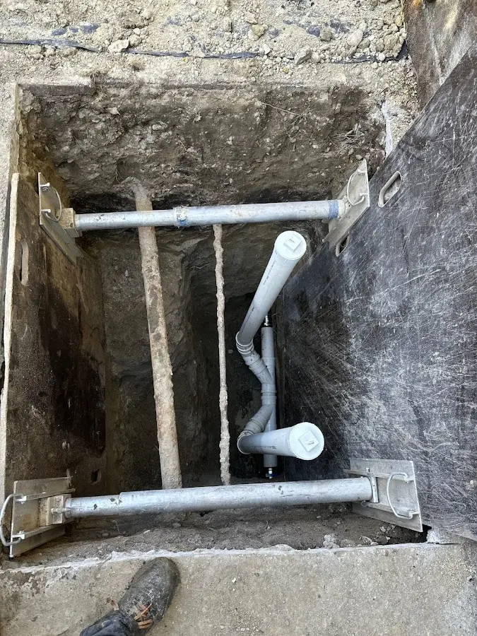 Experienced plumber completing Gas Line Repair work in Wellington